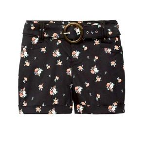 Torrid belted floral sateen shorts size 10